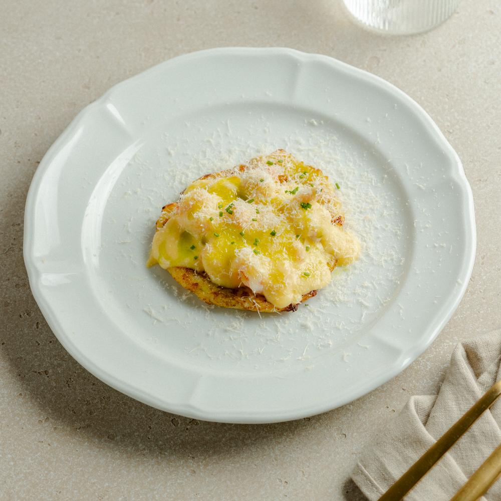 Драник с креветками и голландским соусом