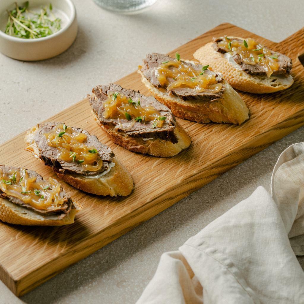 Настоящий английский ростбиф, 200 гр + луковый мармелад, 150 гр