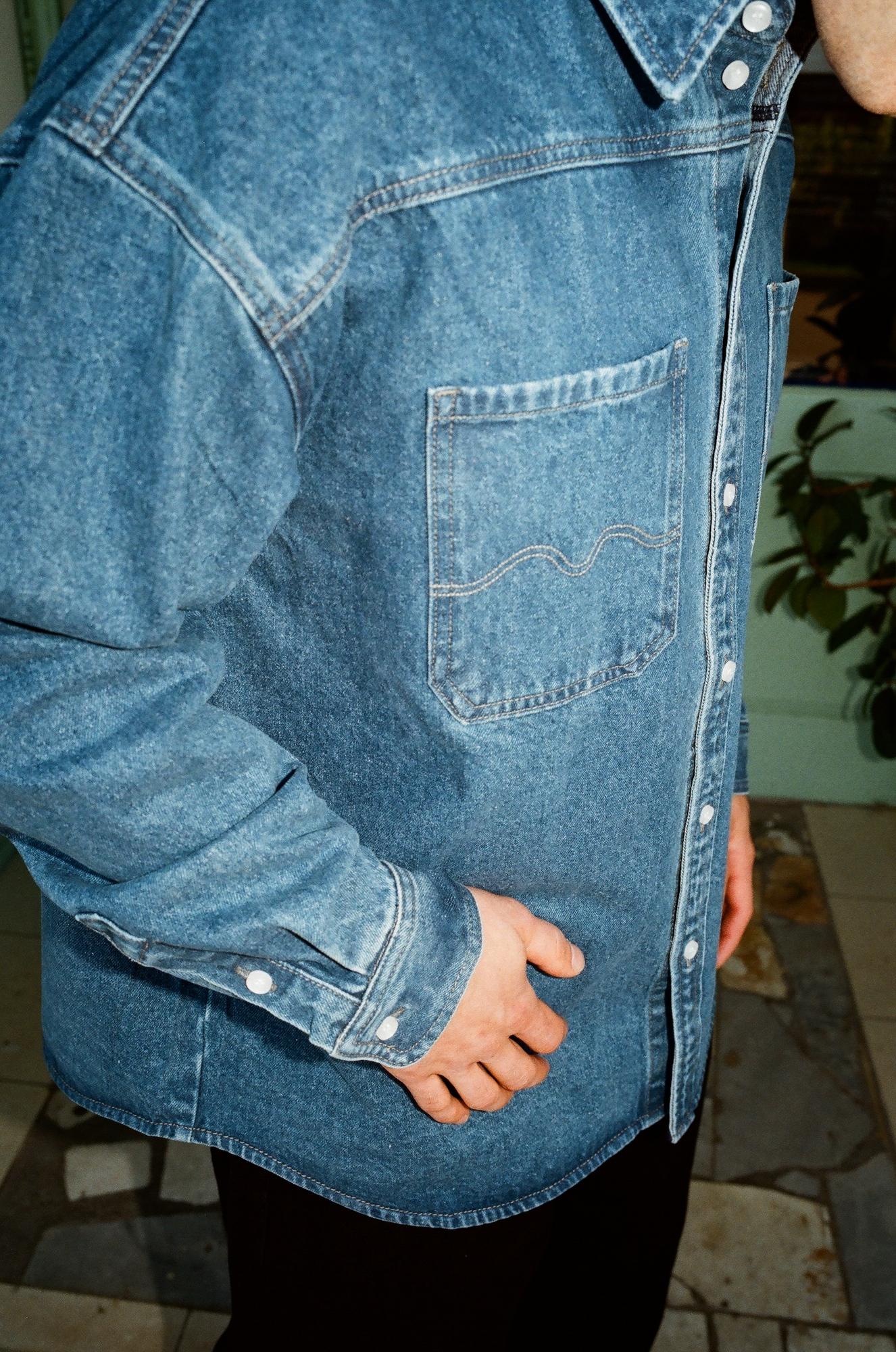BIGGER M SHIRT BLUE/WASED