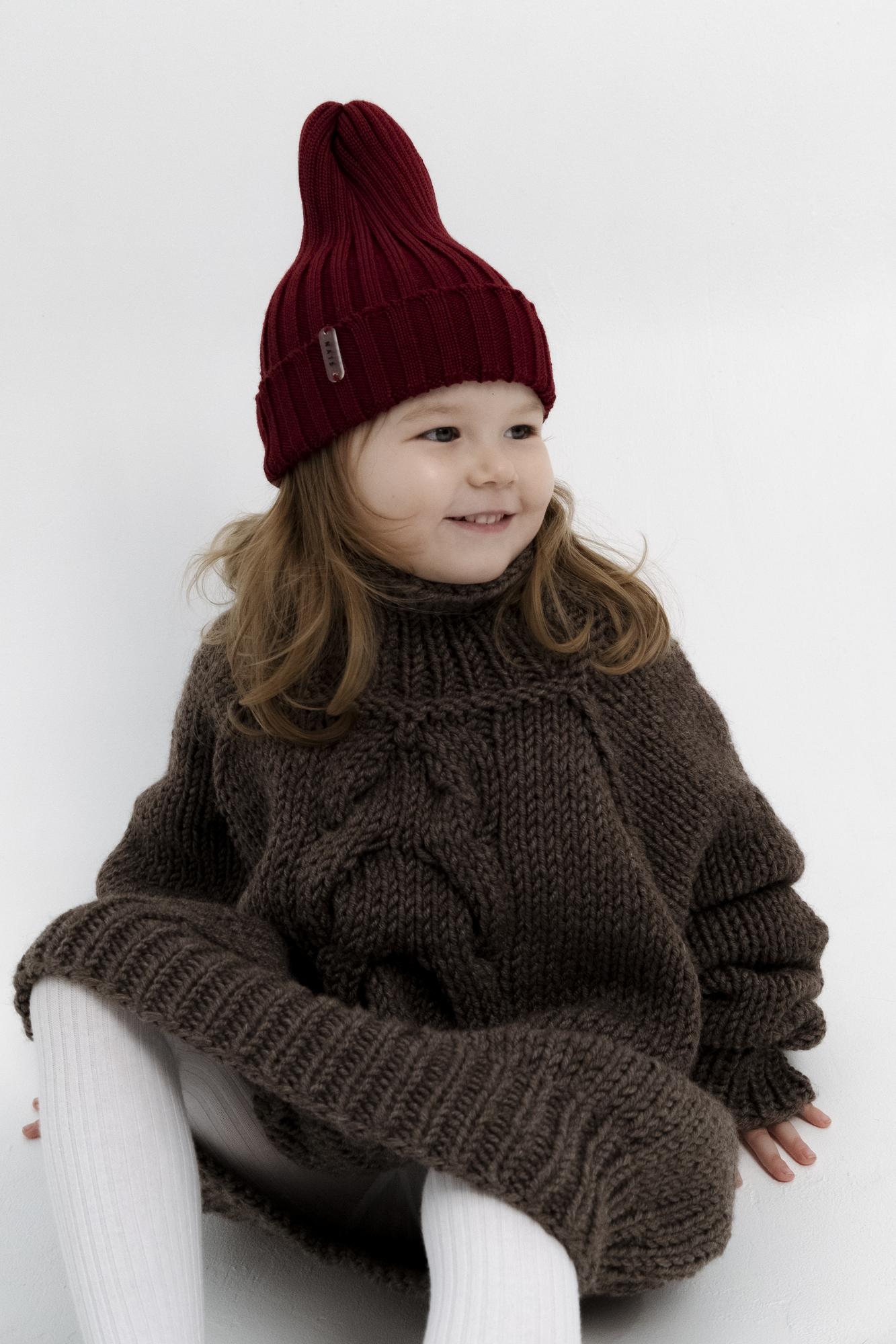 Шапка из шерсти NATS KIDS