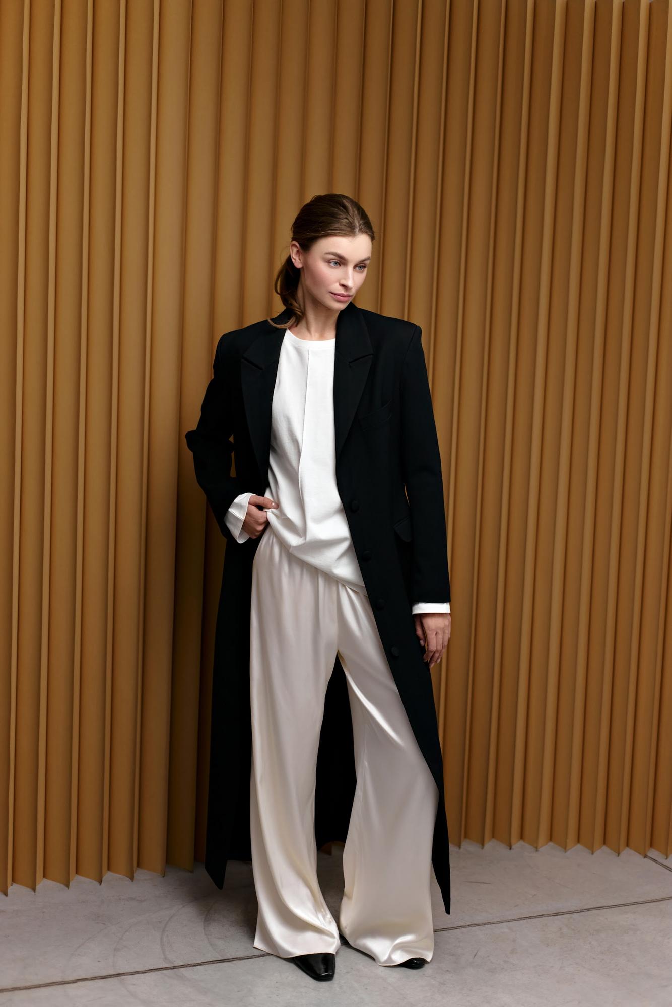 Пиджак в длине макси