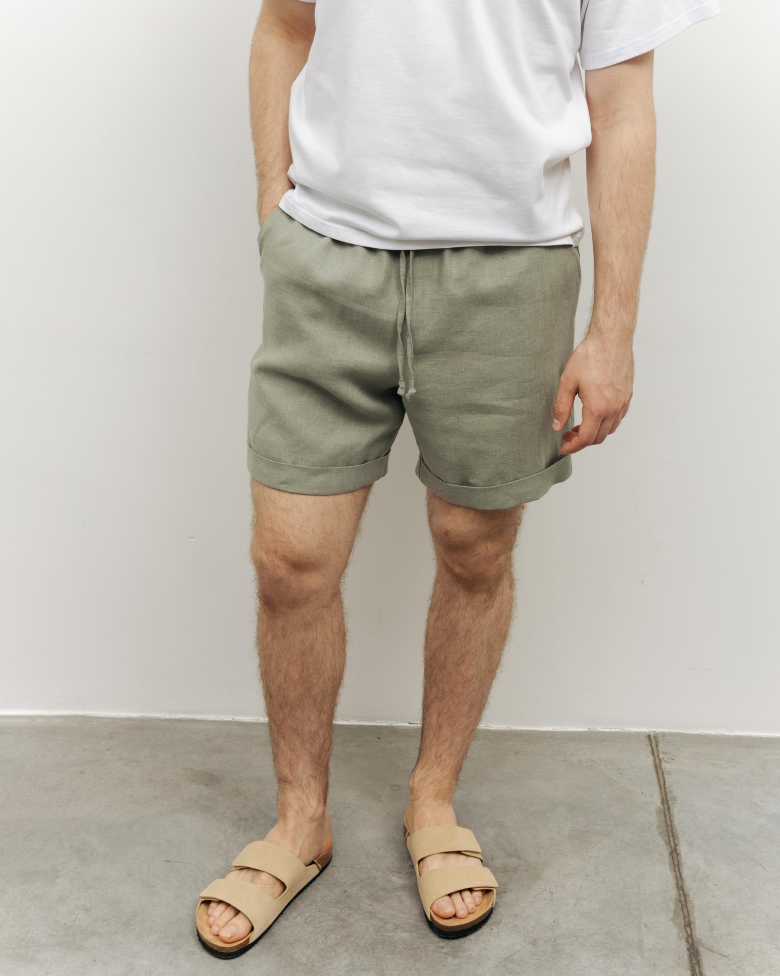 Бермуды изо льна на резинке
