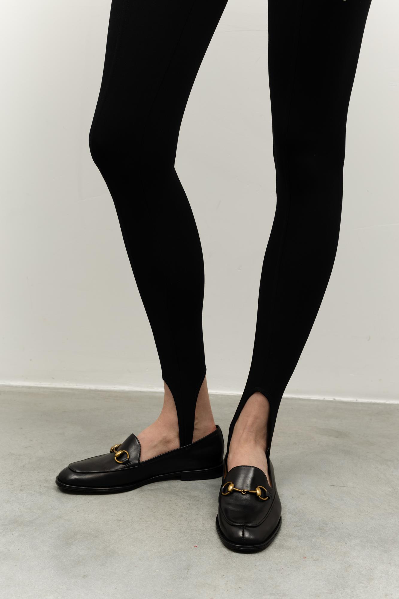 Леггинсы со штрипками