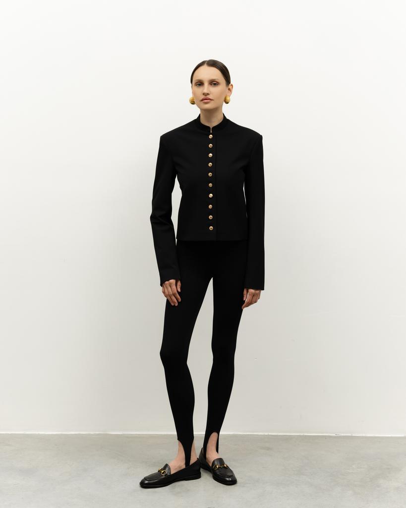 ЖАКЕТ С ЗОЛОТЫМИ ПУГОВИЦАМИ