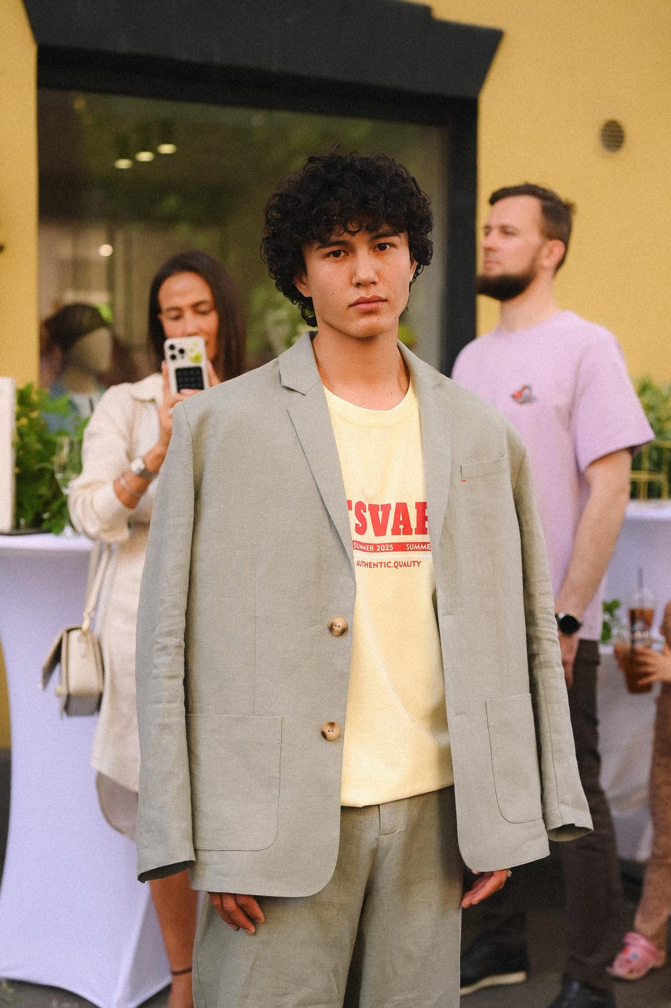 Пиджак изо льна olive