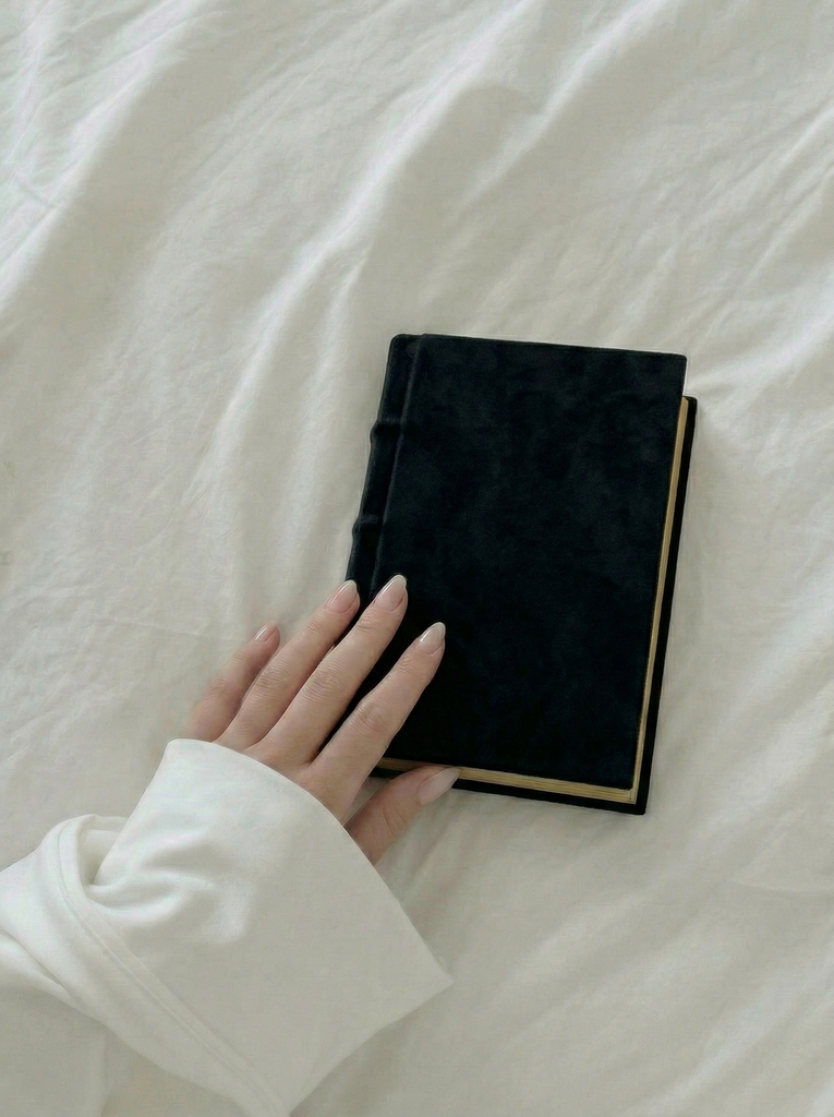 Бархатный фотоальбом Poetry Black