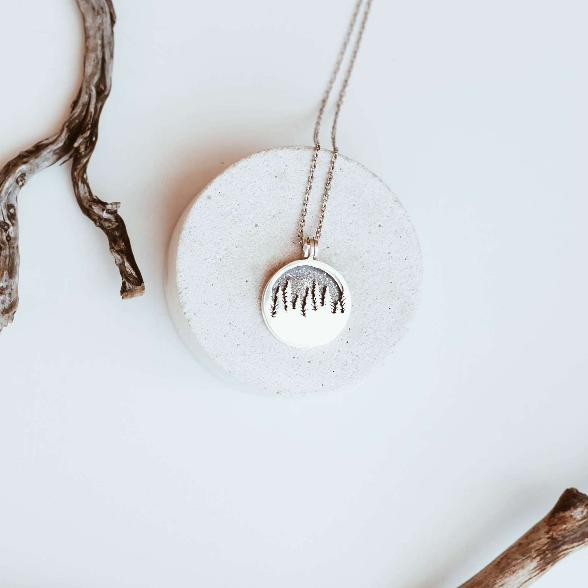 Кулон "Лес" и основа "Ночь"