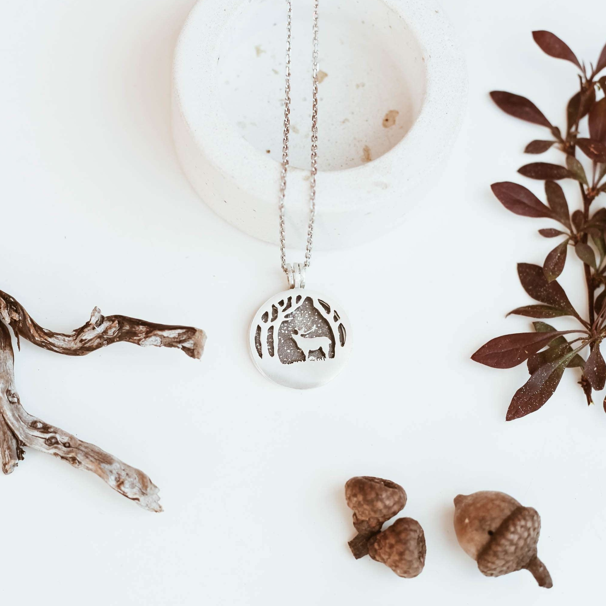 Кулон "Олень" и основа "Ночь"