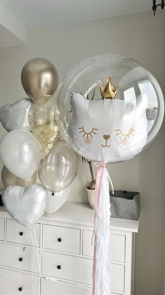 8 марта шары Красотки с праздником