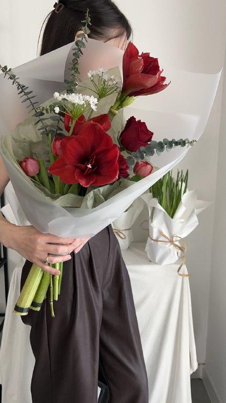 Букет с Амариллисом