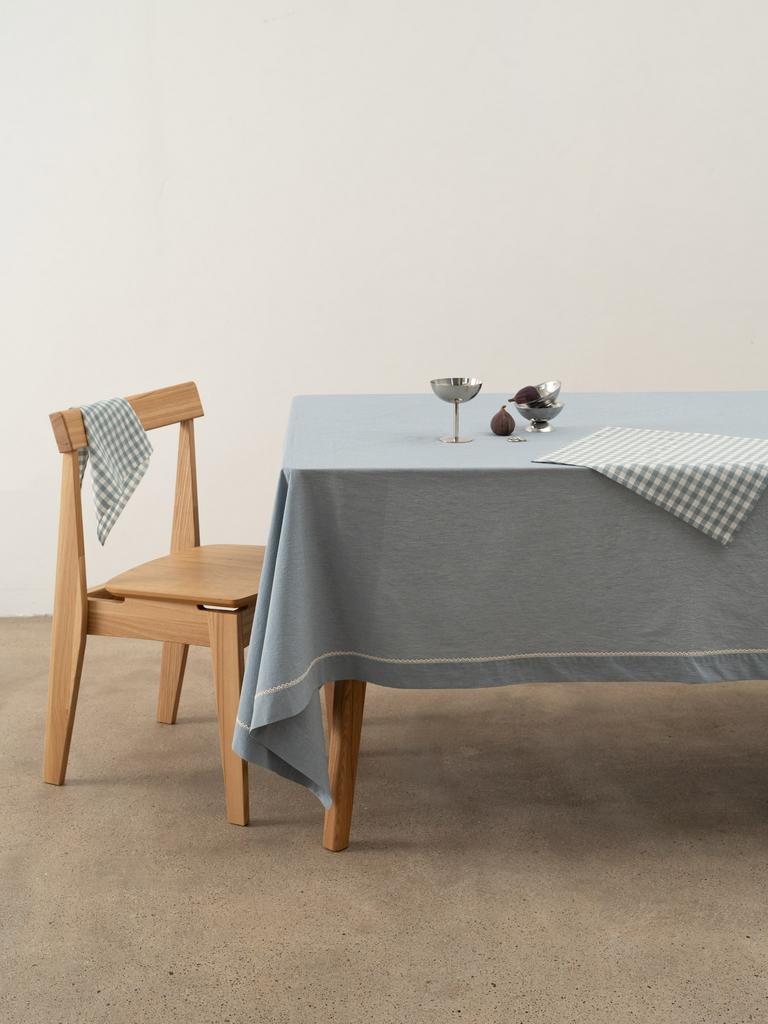 Скатерть с кружевом из варёного хлопка цвета тёплая речка от Pure Linen