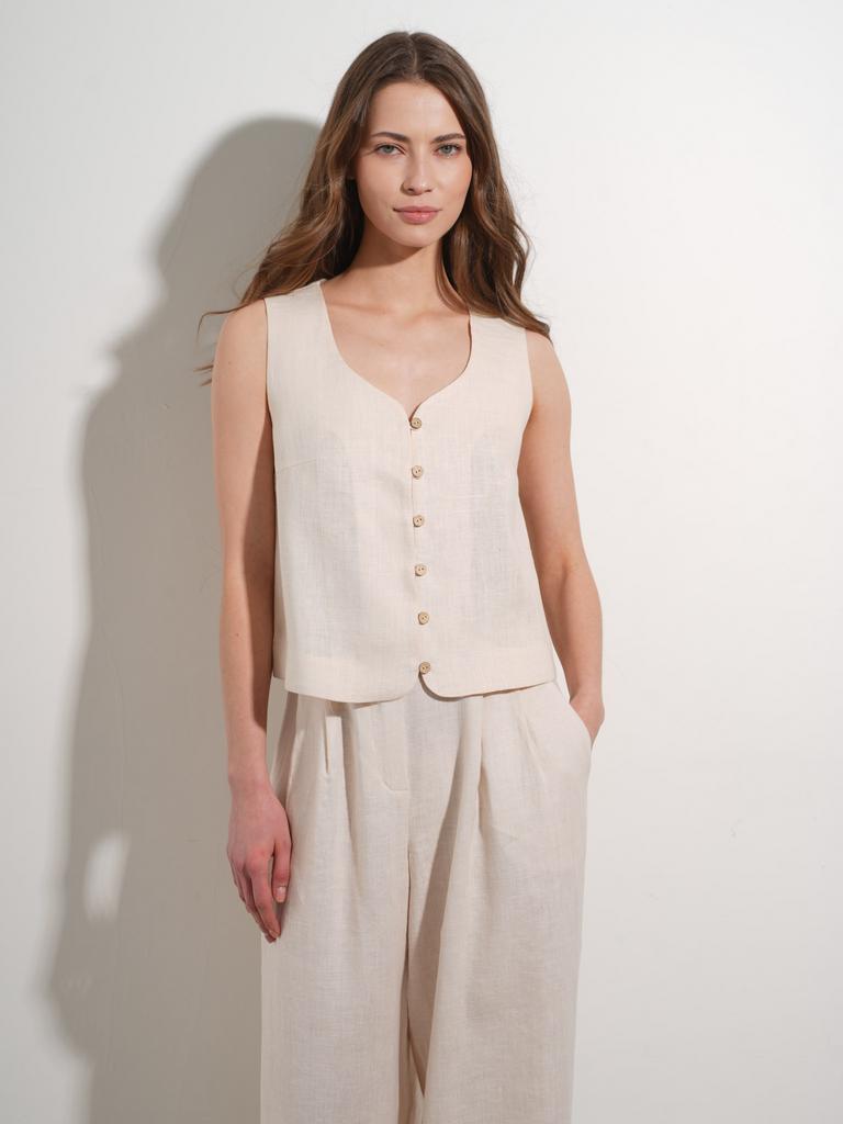 Жилет льняной кремового цвета на пуговицах