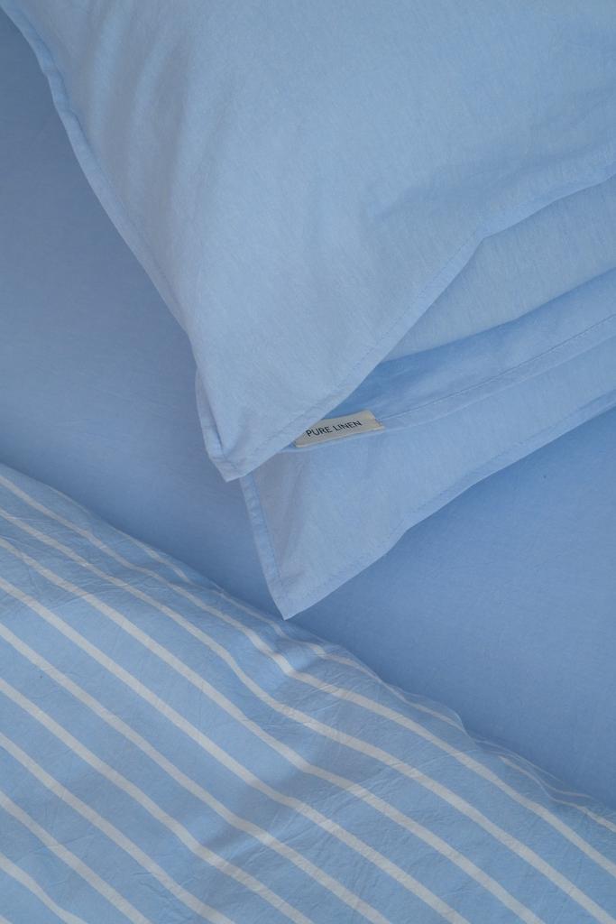 голубые наволочки хлопок, наволочки вареный хлопок, голубые наволочки постельное белье Pure Linen