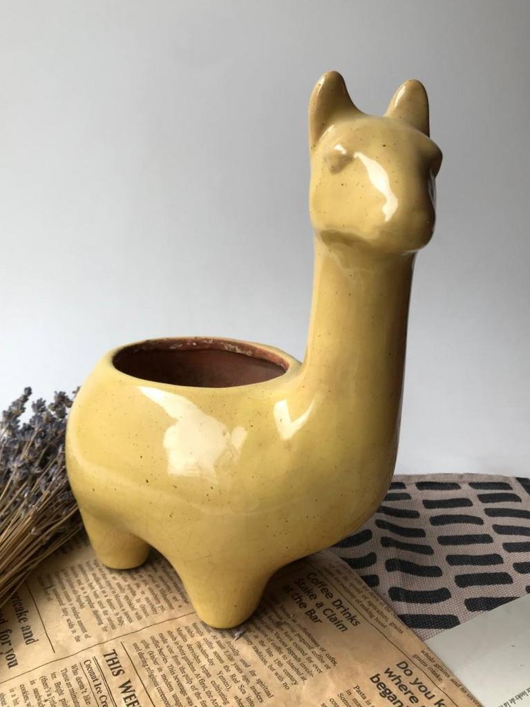 Кашпо "Лама без драмы" б/у