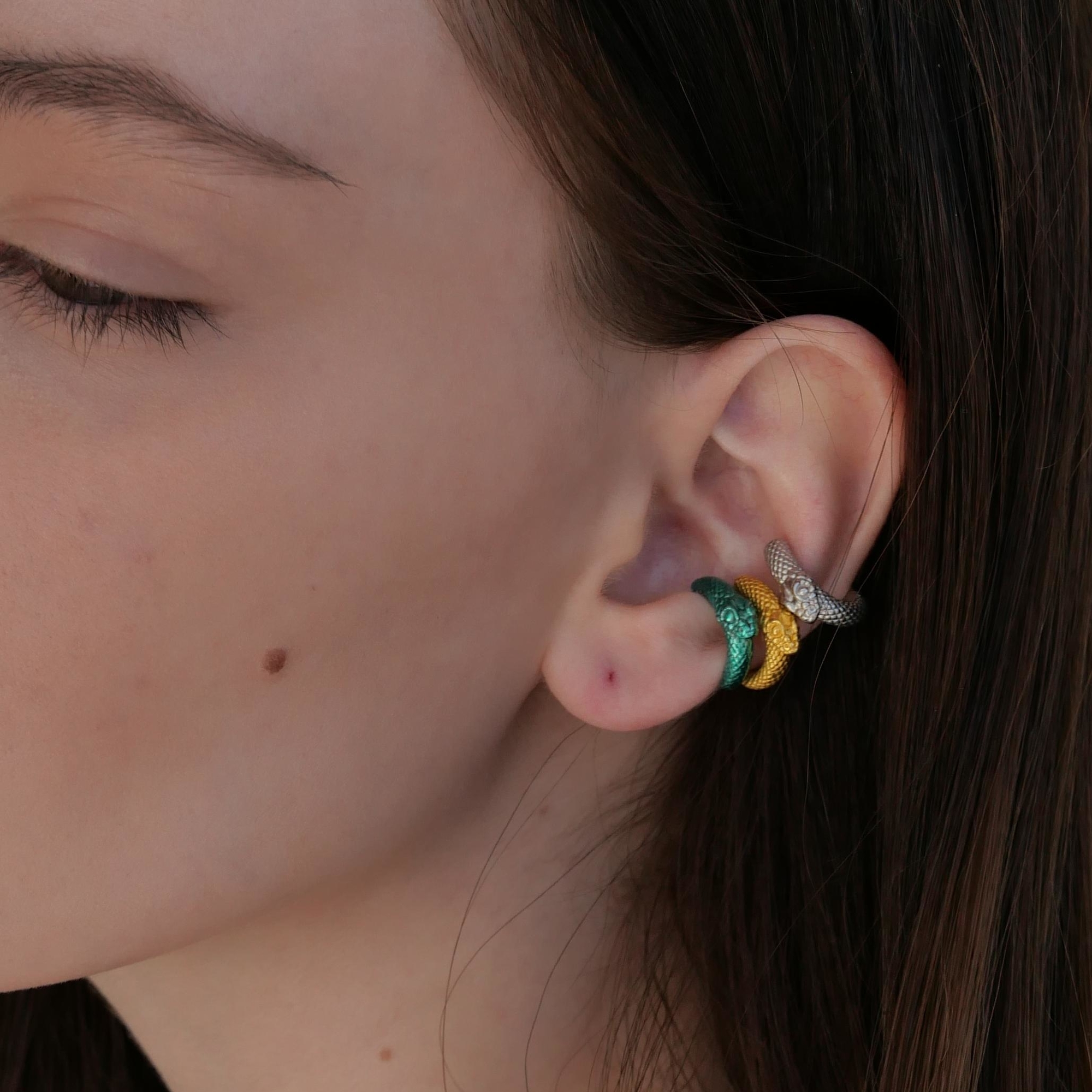 Кафф со змеями зеленый