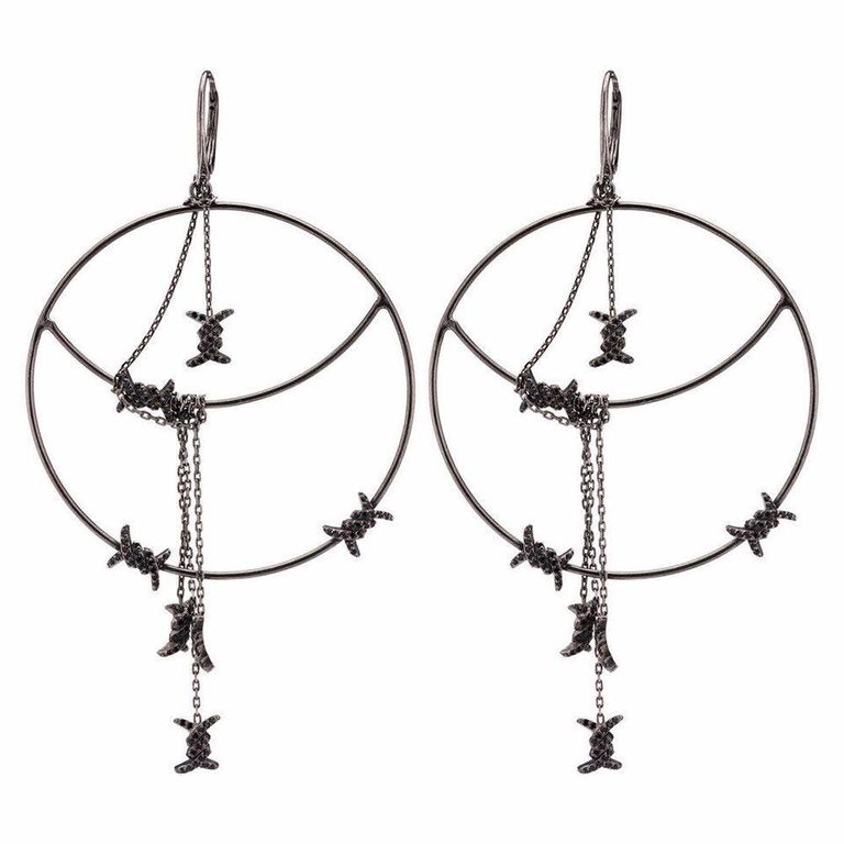 Серьги-кольца с черной шпинелью