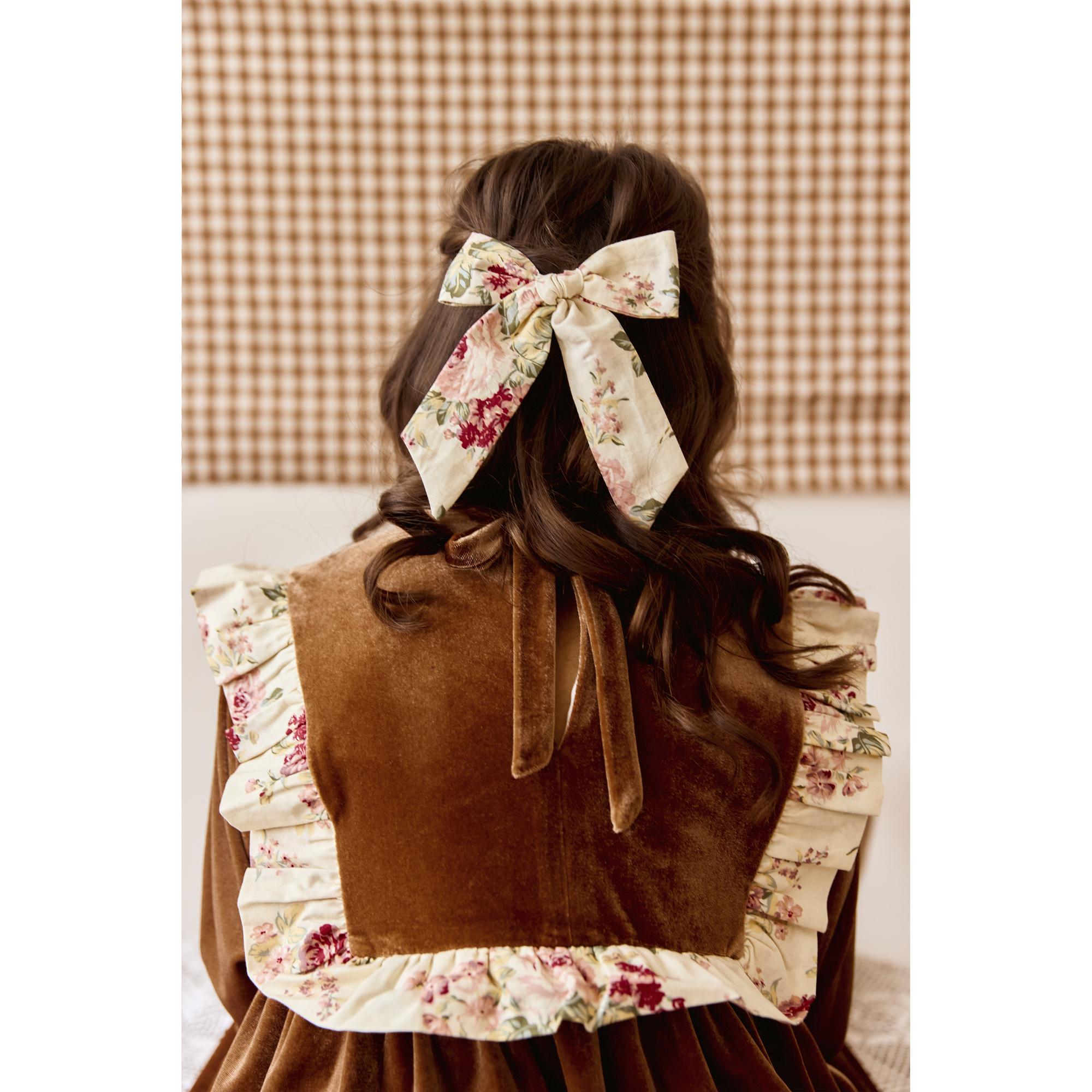 Бант на заколке BIG IVORY FLOWERS