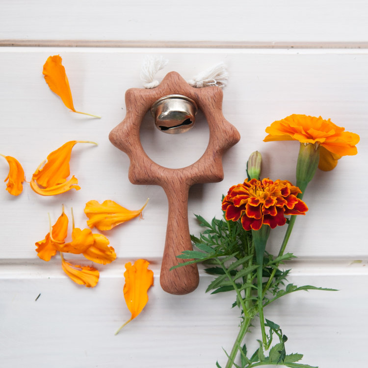 Погремушка с бубенцом Солнышко