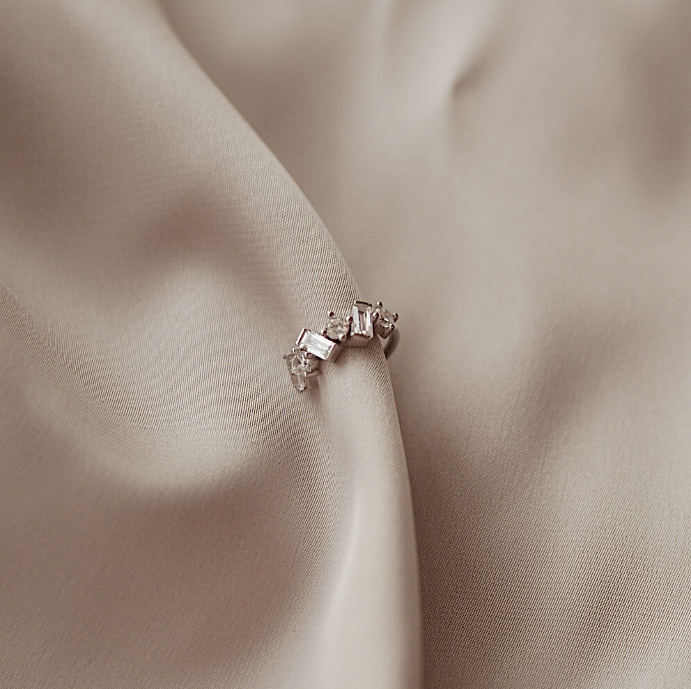 Кафф с фианитами