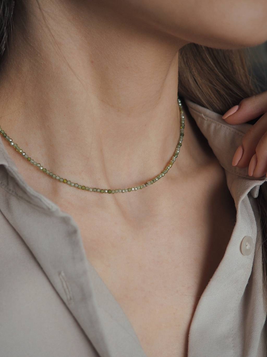 Чокер из цирконов Khaki