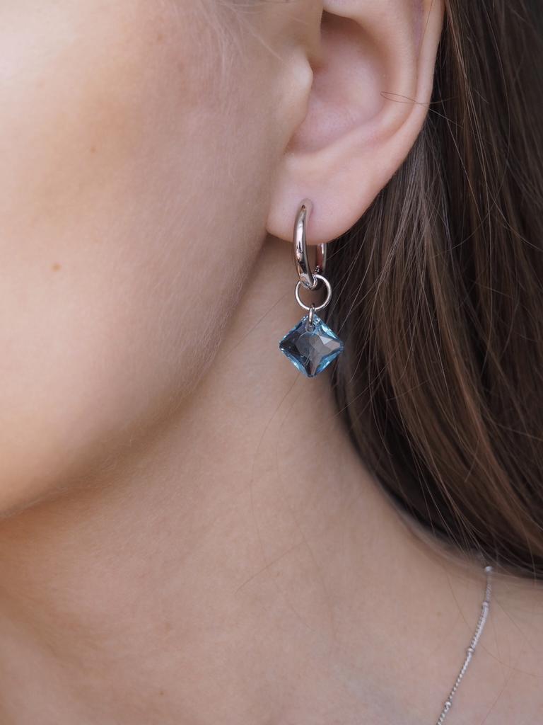 Серьги с подвесками Сваровски