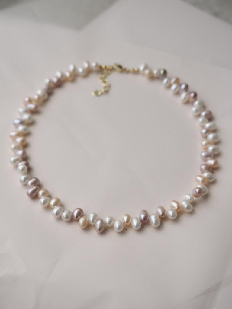 Чокер из натурального жемчуга разных цветов
