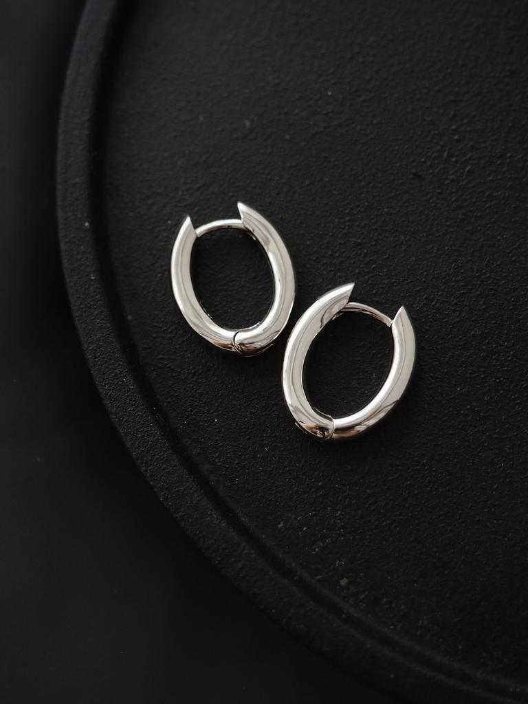 Овальные серьги конго
