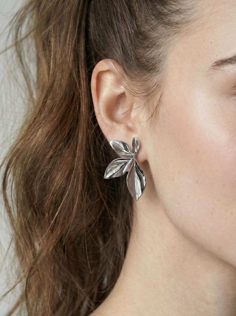 Серьги Листики серебристые