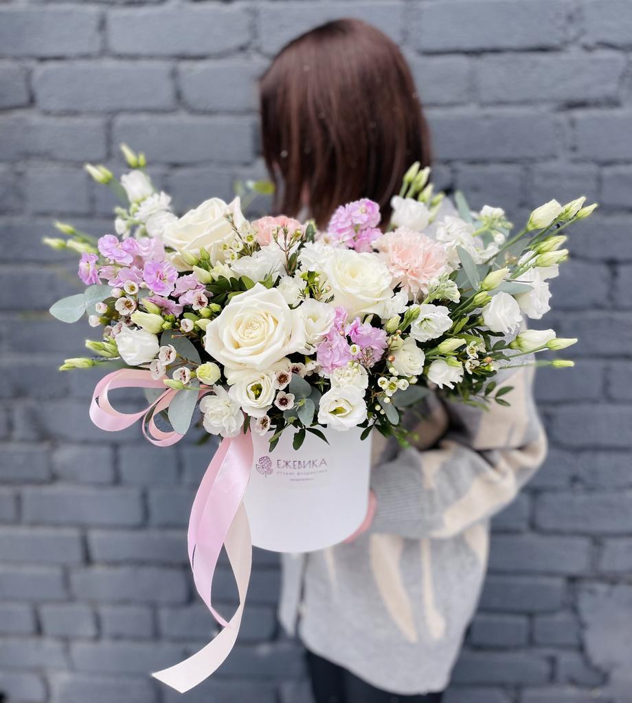 Нежная композиция