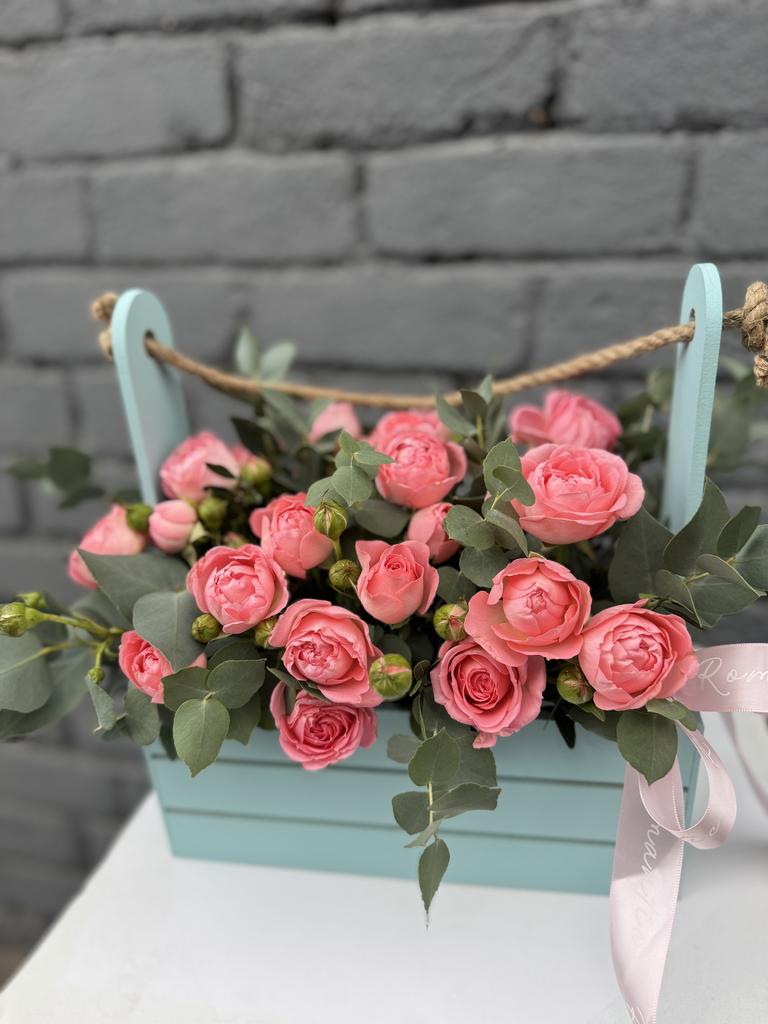 Фемке в ящике