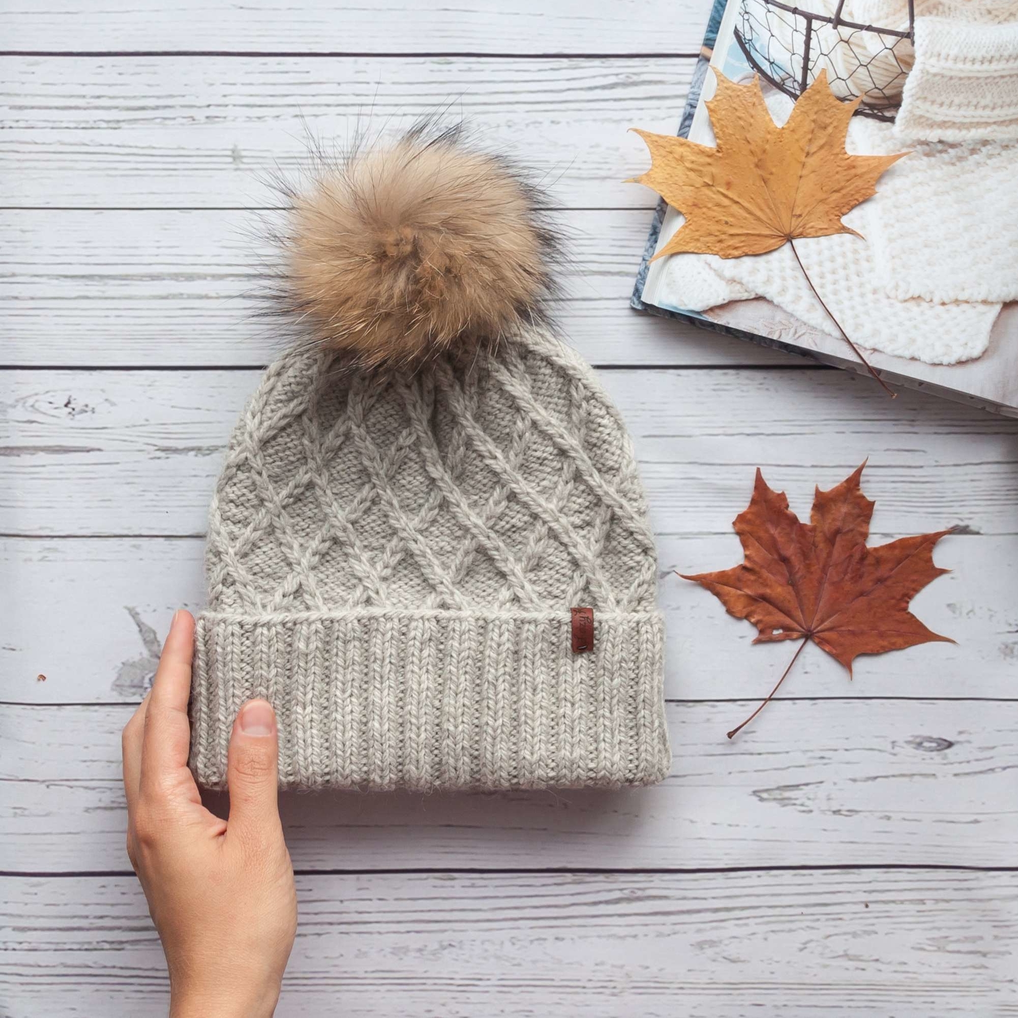 Описание вязания шапки "Ромбик"