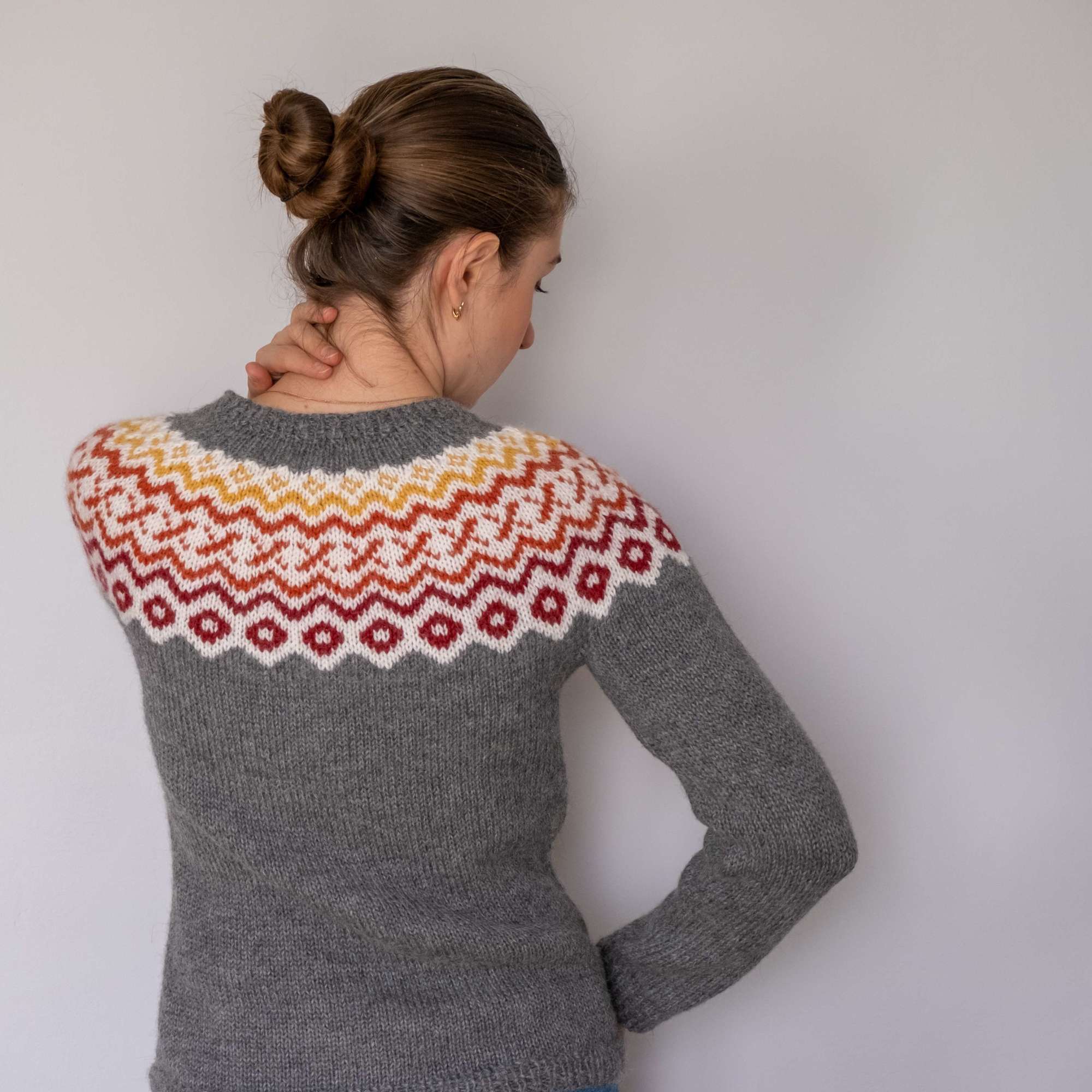 Описание вязания свитера  "Scandi wave sweater"