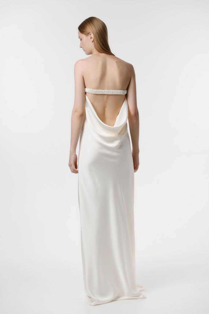 Платье с открытой спиной в жемчужном цвете