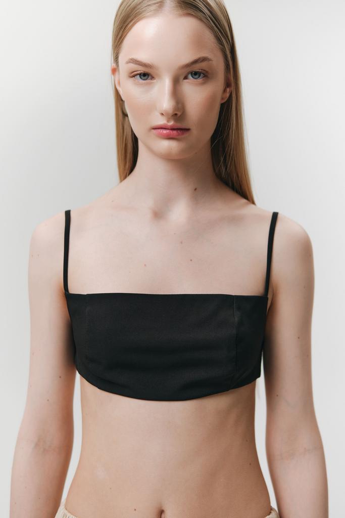 Короткий топ из костюмной ткани