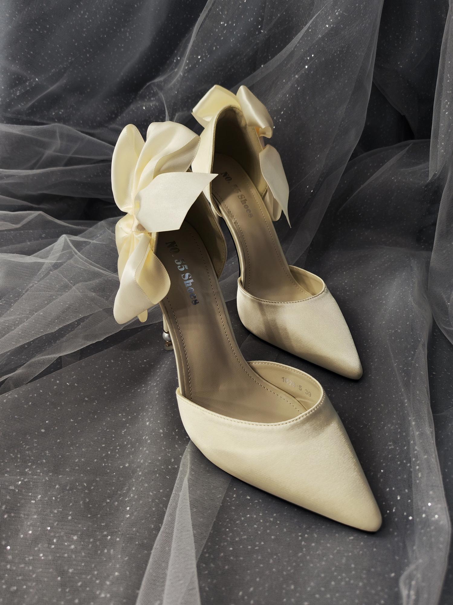 Туфли с бантом