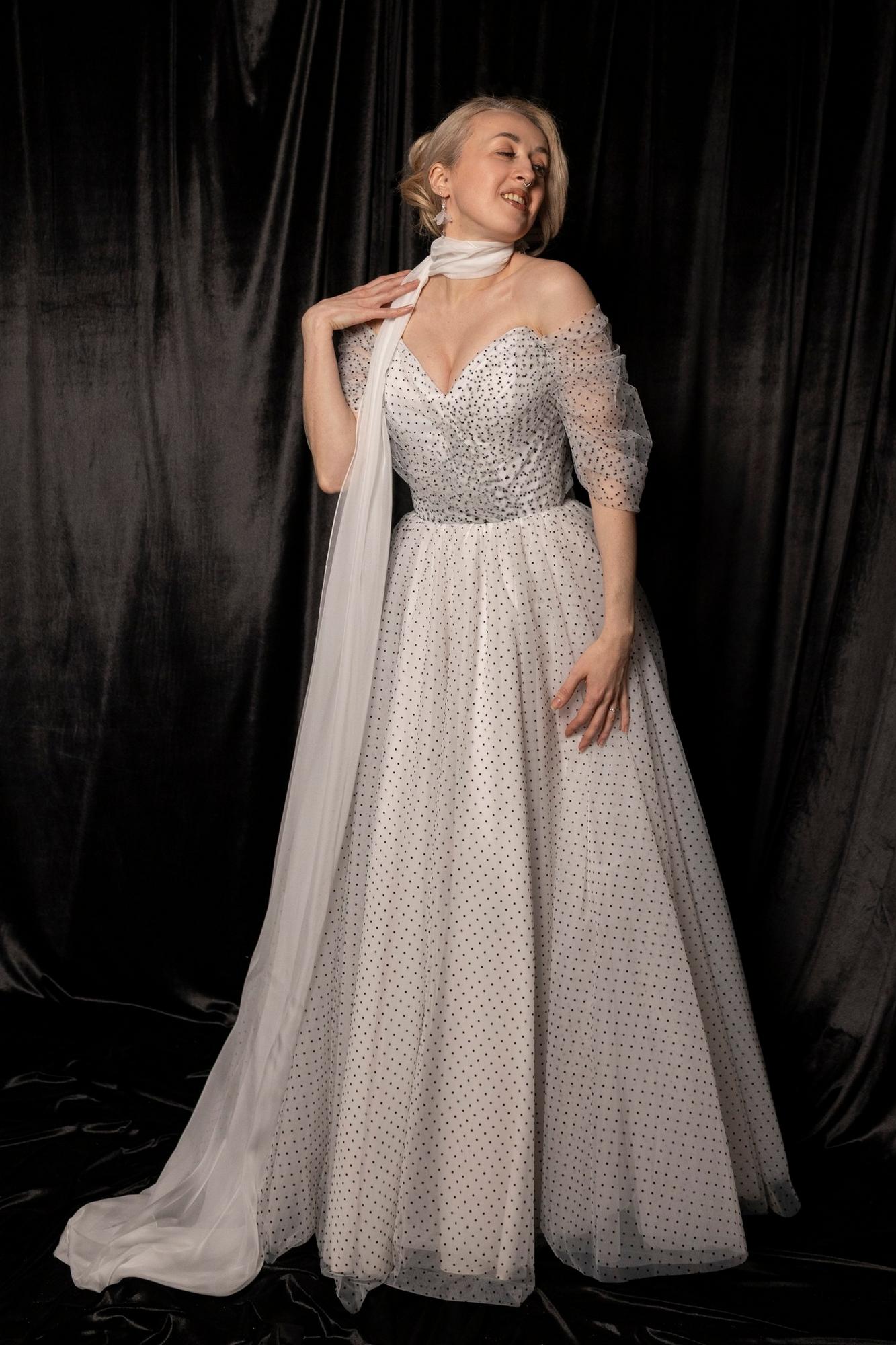 Платье в горошек Свиппи