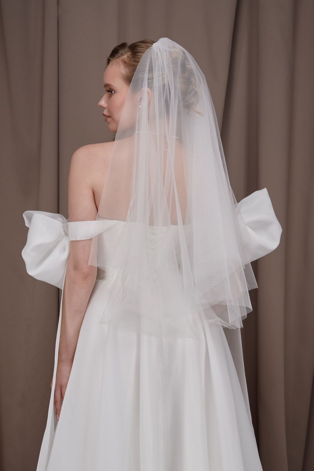 Короткая перекидная фата