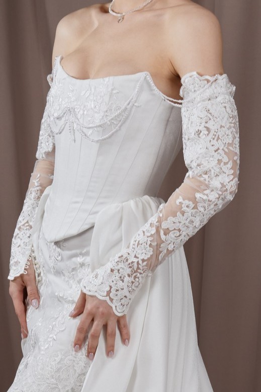 Рукава из жемчужного кружева
