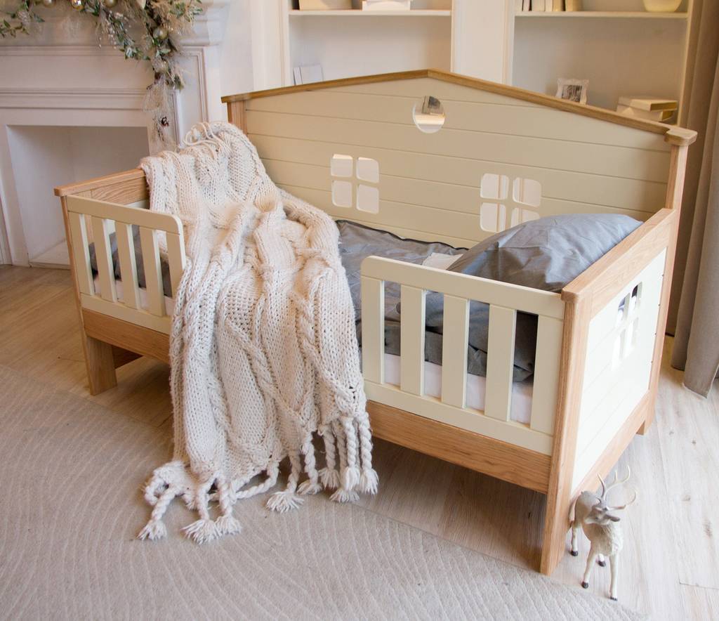 детская кровать от 1 года до 12 лет