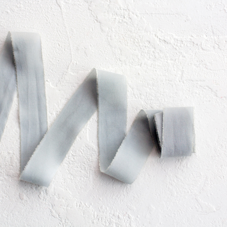 Лента из крепдешина "графит"