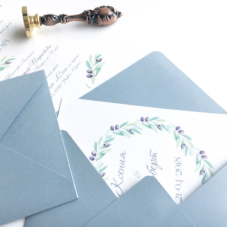 Приглашение с оливковой веткой в серо-голубой гамме
