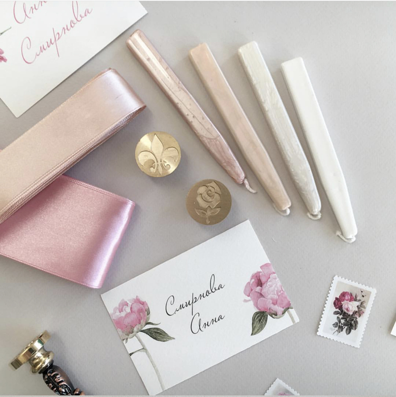 Карточки рассадки с пионами