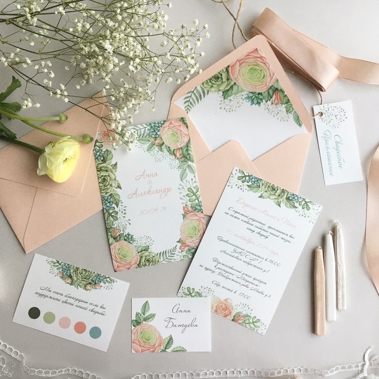 Приглашение с персиковыми ранункулюсами