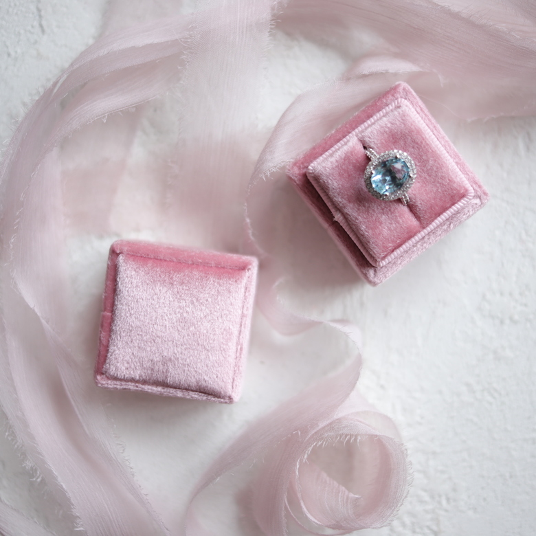 Коробочки для колец "сахарная вата"