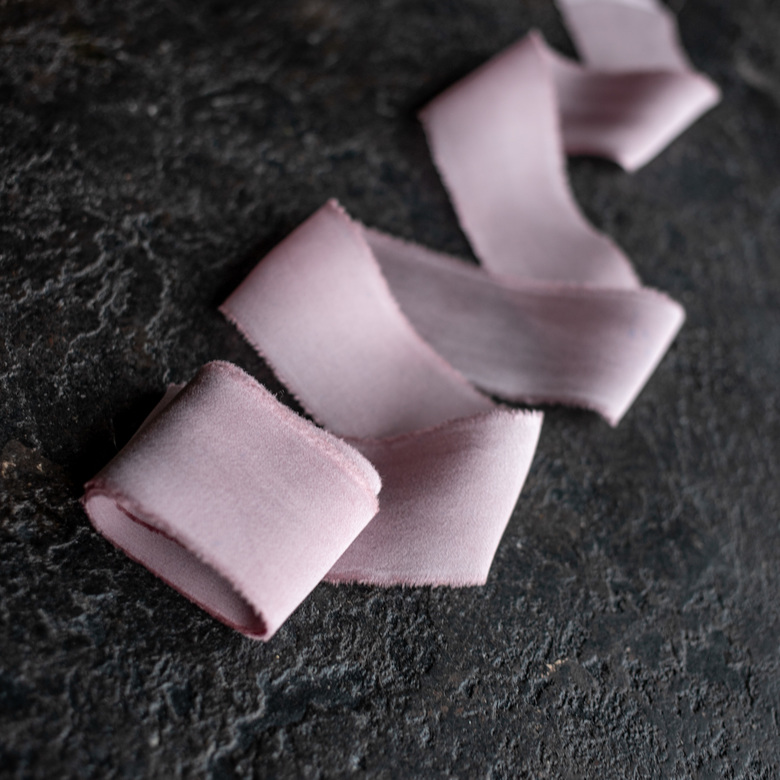 Атласная лента "Пыльная роза"