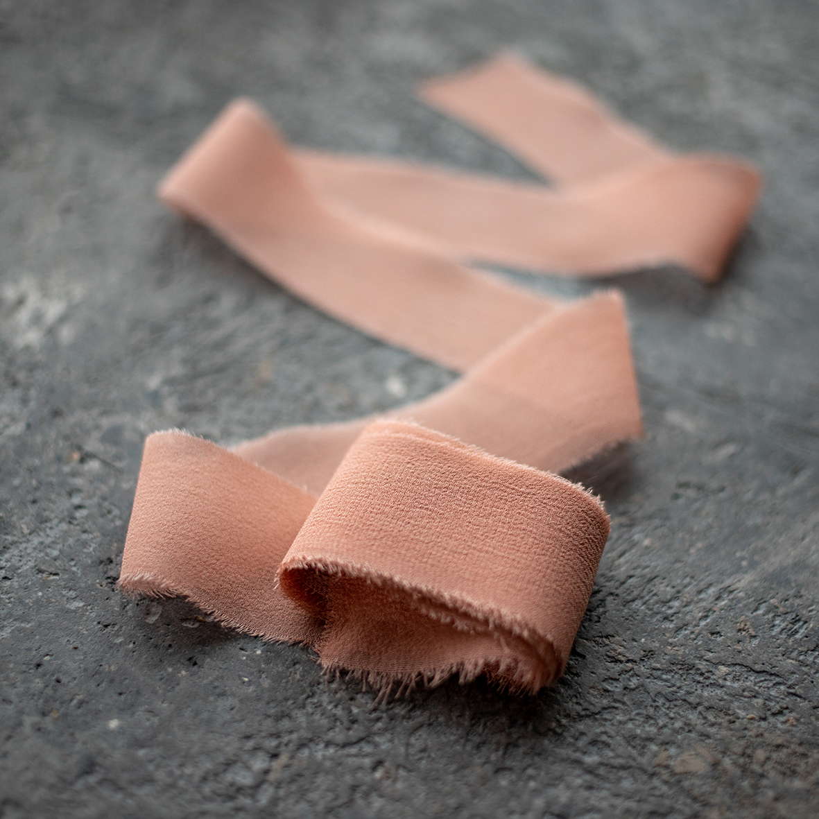 Шелковая лента ручного окрашивания из шифона "Кофе с Молоком "