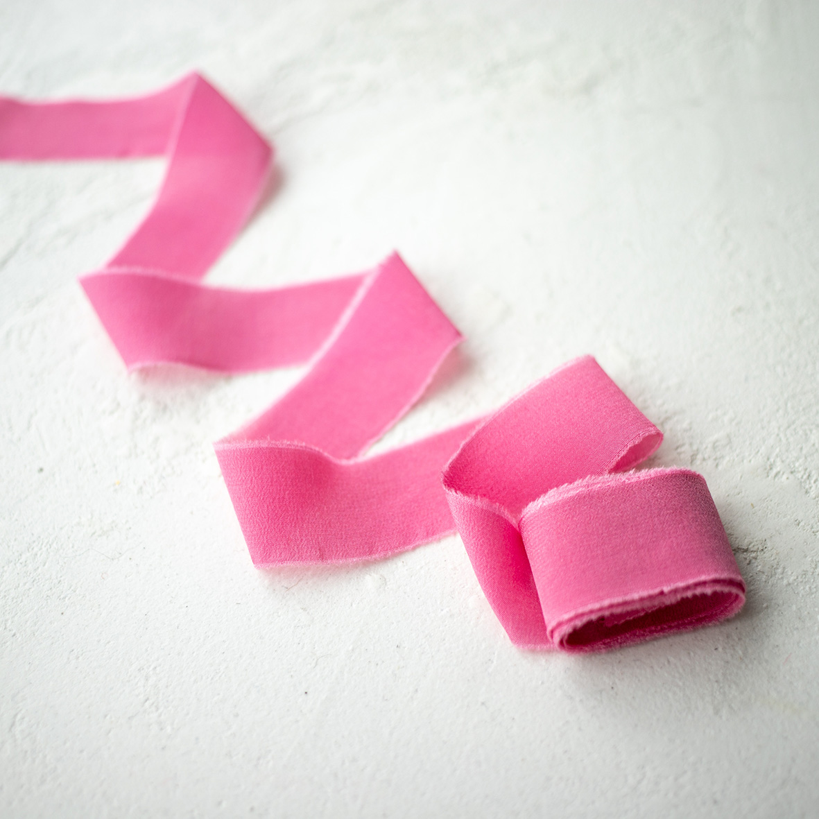 Шелковые ленты ручного окрашивания розовые