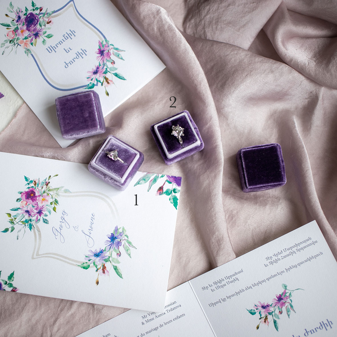 Бархатные коробочки для колец сиреневые для помолвки