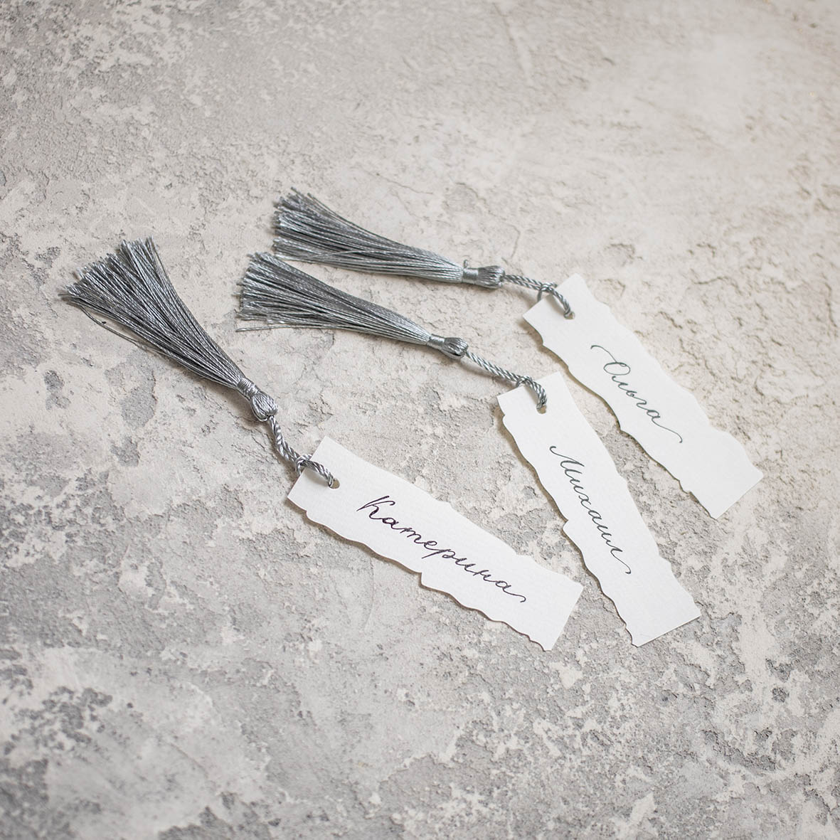 Карточки рассадки с неровным краем купить цены