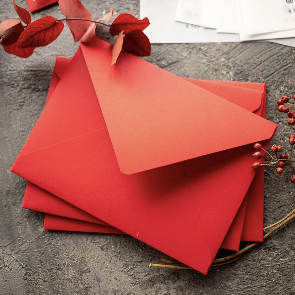 Бумажные красные конверты цена купить а магазине
